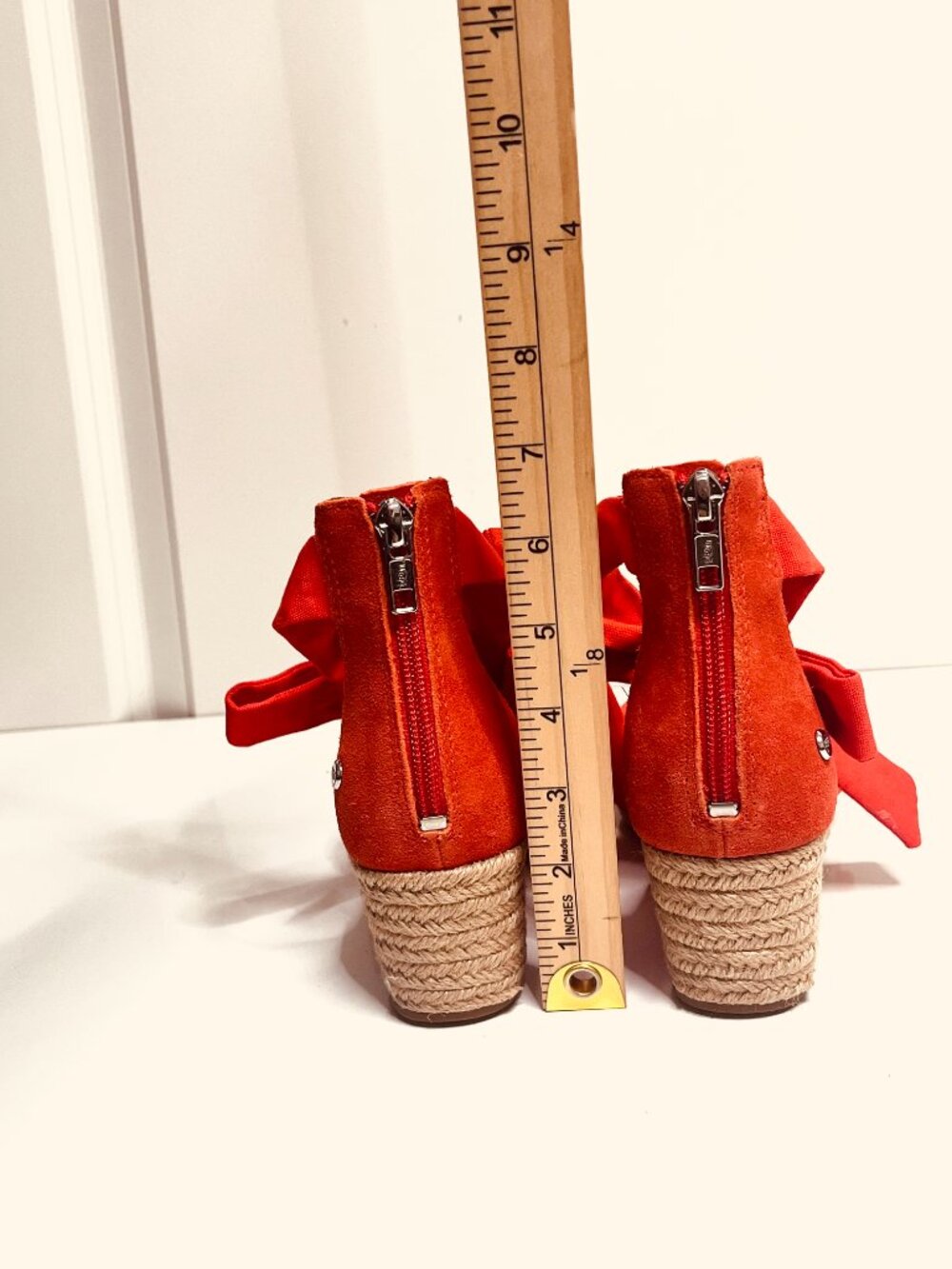 UGG Yarrow Suede Red Spadrille Wedge Sandals Ankle Tie Wrap Shoes Size US 6 - Picture 12 of 14